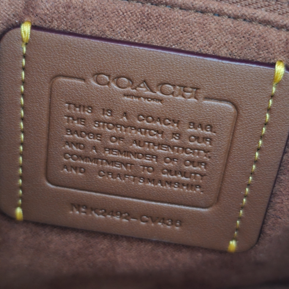 Coach Cassie 19 Crossbody โ Signature Canvas + Leather โ 3 Straps EUC - Picture 2 of 16